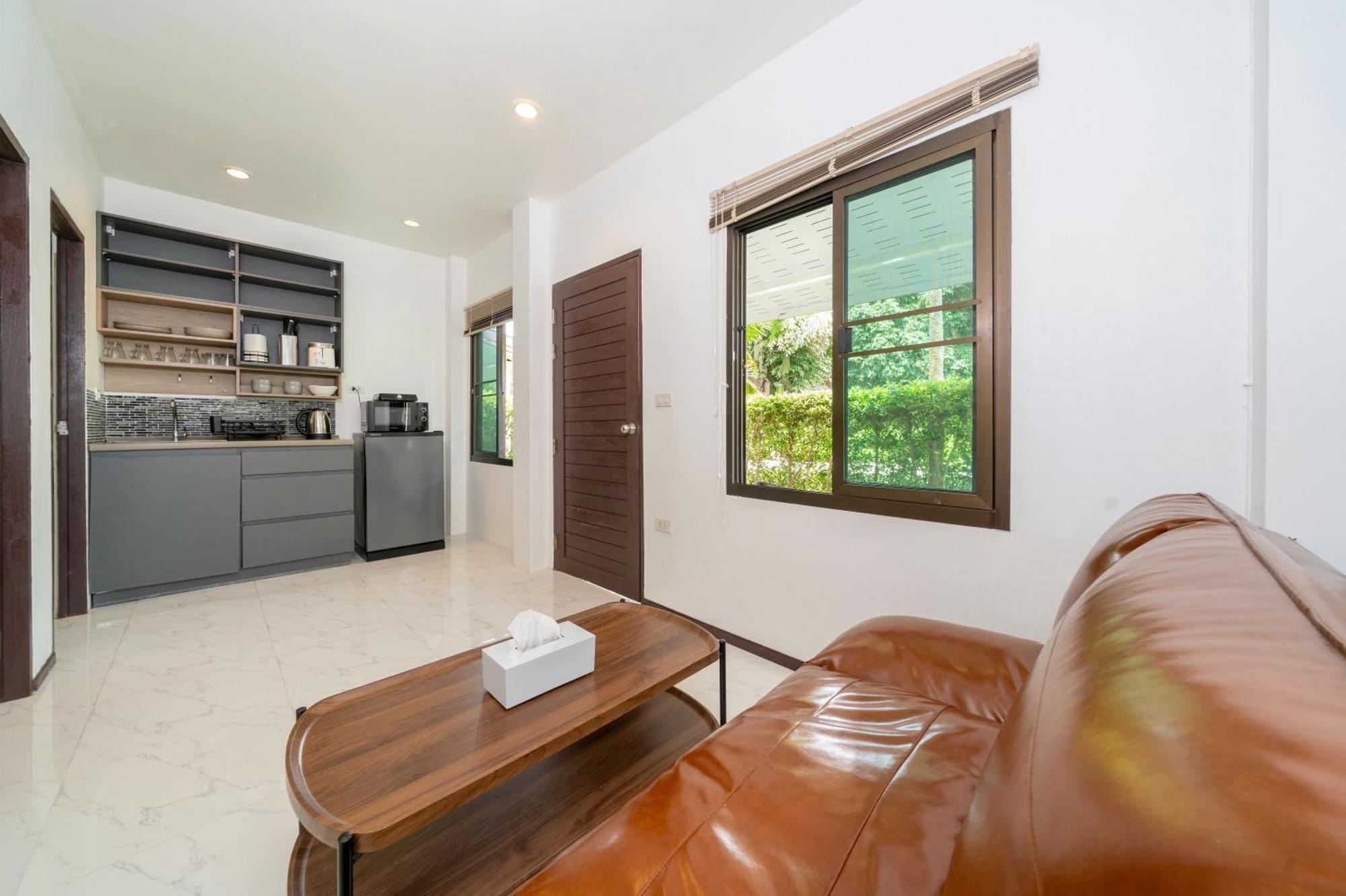 Oxavia Garden Oasis In Nai Harn - Your Private Tropical Garden With 3 Cabins And Jacuzzi Rawai Exterior photo